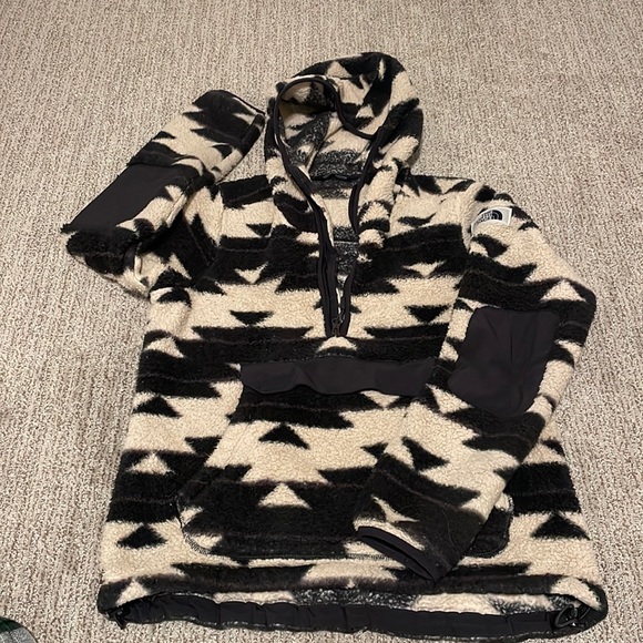 The North Face Sweaters - North Face Fleece Quarter Zip